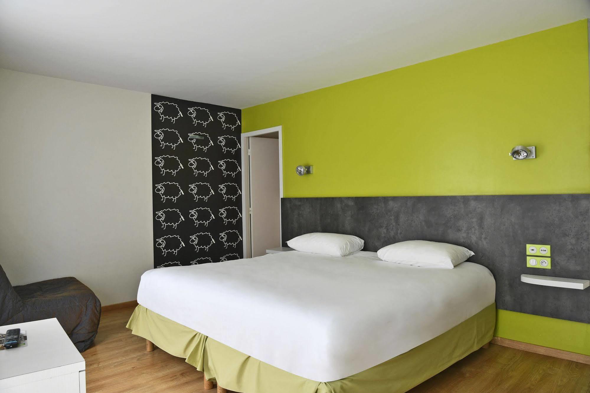 Hotel Ibis Styles Amiens Cathedrale Exterior foto